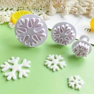 3 Pieces Party Snowflake Fondant Cutter Set
