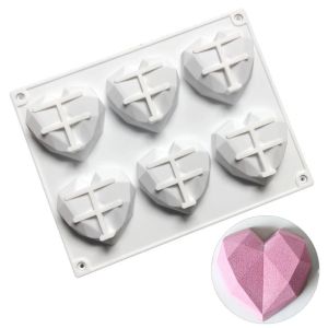 6 Cavities Diamond Heart Shape Silicone Mold