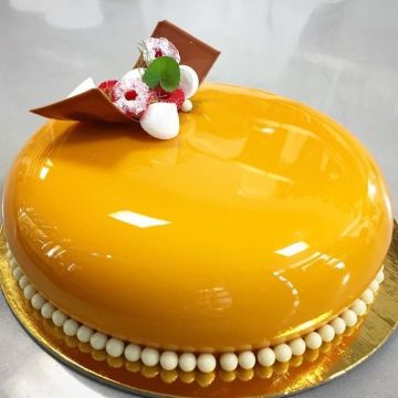 Bakels Golden Mirror Glaze 100gm